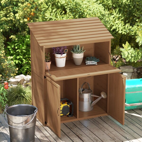 Outsunny Armadio portaoggetti da giardino con tavolo ribaltabile, armadio attrezzi con tetto, 110 x 54 x 136 cm, legno di abete, Marrone | Aosom Italy