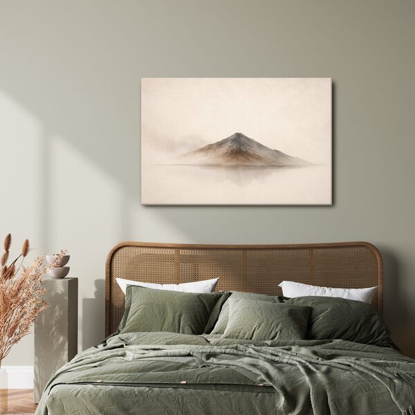 Quadro su tela – Montagna avvolta nella nebbia riflessa