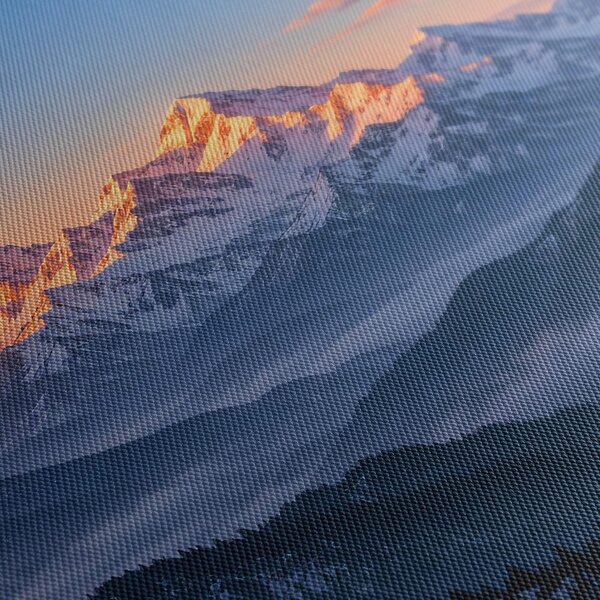 Quadro su tela – Cime montuose all’alba
