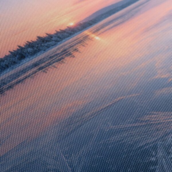 Quadro su tela – Lago invernale all’alba