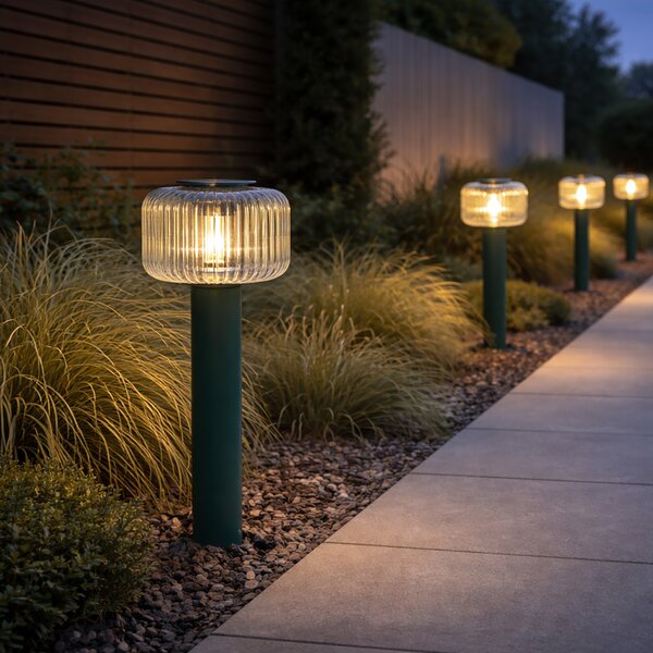 Dissuasore da esterno moderno verde con vetro scanalato con LED solare IP65 - Ribble Mushroom