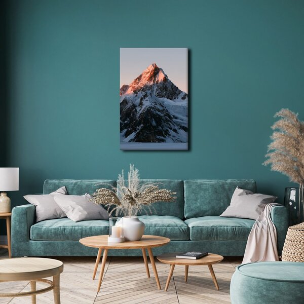 Quadro su tela – Maestosa montagna di ghiaccio nel bagliore rosa