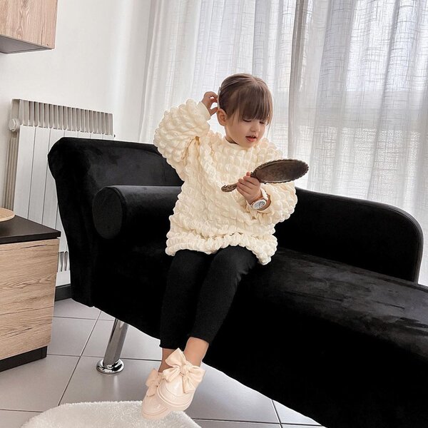 Divano Chaise Longue con Cuscino Rotondo in Flanella Nero 160x56x75 cm