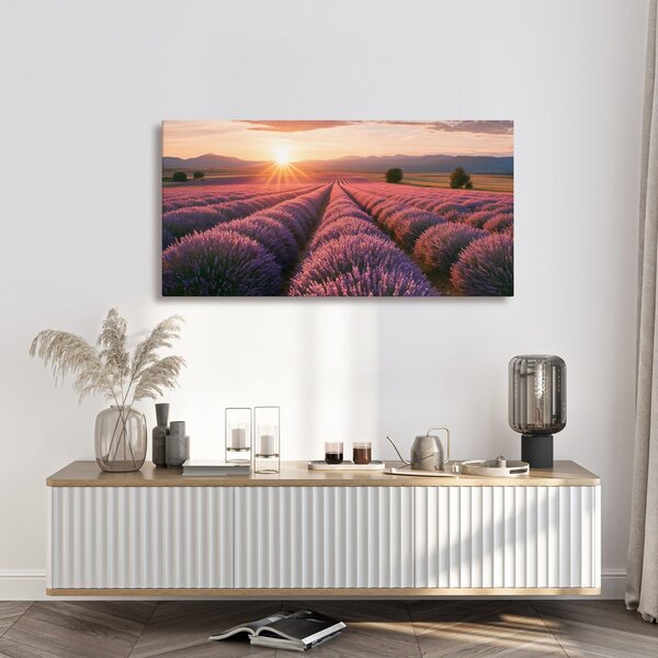 Quadro su tela – Lavanda viola nel paesaggio