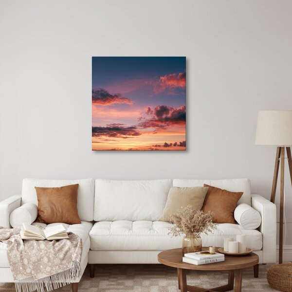Quadro su tela – Nuvole drammatiche al tramonto