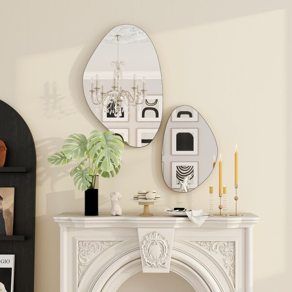 HOMCOM Set di 2 specchi da parete con cornice metallica, Specchio a forma di ciottolo, 70x46x2,5 cm, Nero | Aosom Italy