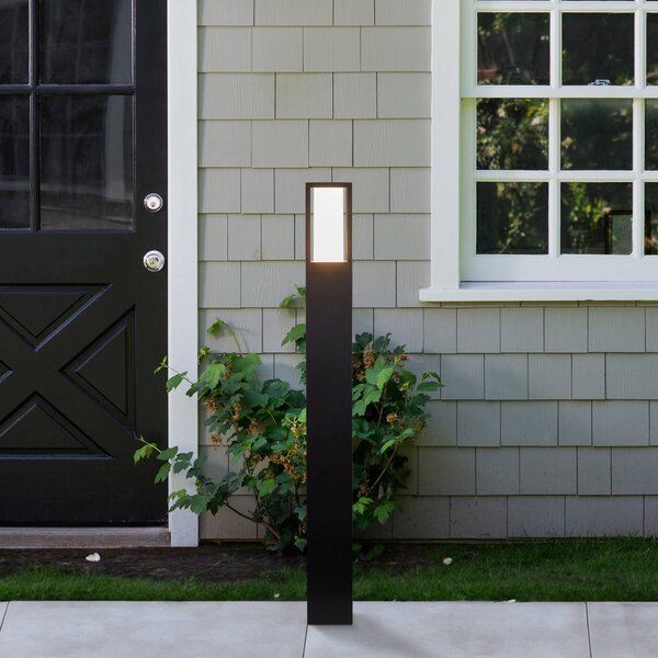 Searchlight Lampione Avenue, nero, altezza 73 cm, metallo Avenue, Nero, Alluminio, Moderno