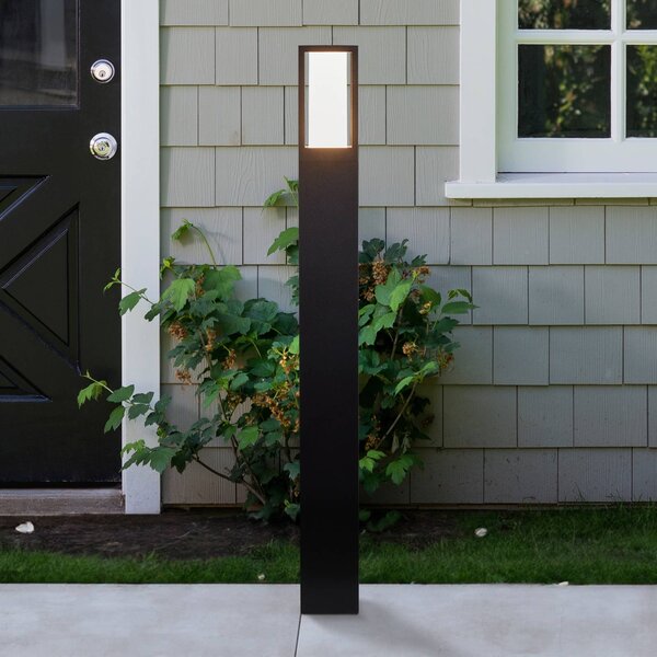 Searchlight Lampione Avenue, nero, altezza 73 cm, metallo Avenue, Nero, Alluminio, Moderno