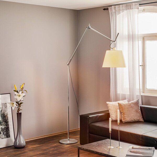 Artemide Lampada da terra di design Tolomeo Mega, dimmerabile, Alluminio / Grigio / Zincato, Soggiorno / Sala da pranzo, Alluminio, Design, Lampada da terra