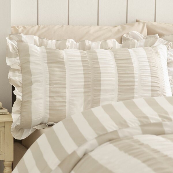 Set copripiumino e federa beige per letto singolo 135x200 cm Seersucker Frill Stripe – Catherine Lansfield