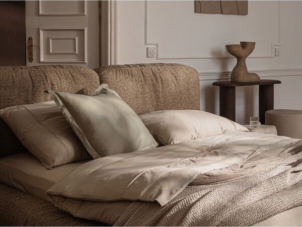 Letto matrimoniale imbottito beige con contenitore con rete inclusa 200x200 cm Martina – Micadoni
