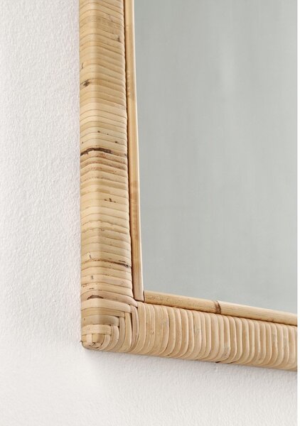 Specchio da parete con telaio in rattan 50x70 cm Hakima – Bizzotto