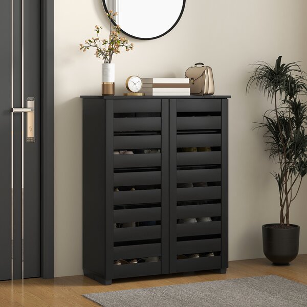 HOMCOM Mobile Scarpiera a 5 Livelli con 4 Ripiani Regolabili e Ante a Doghe, in Legno, 76x33Px98 cm, Nero | Aosom Italy