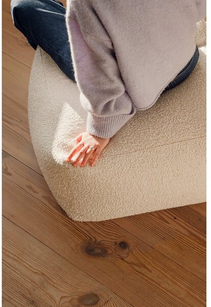 Poggiapiedi beige con rivestimento in bouclé Keno – noo.ma