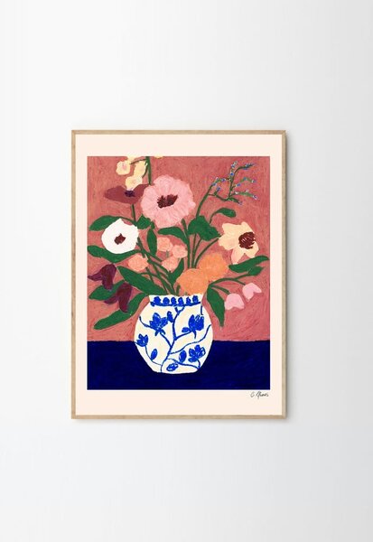 Poster 30x40 cm Flowers on Blue Table – Carla Llanos – The Poster Club