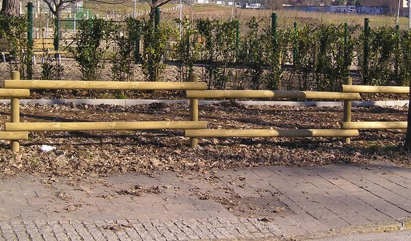 Recinzione con Mezzi Pali 250xH150 cm in Legno