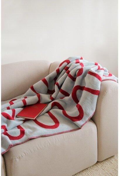 Coperta rossa 150x200 cm Swirl – noo.ma
