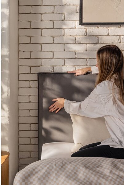 Letto matrimoniale imbottito grigio con contenitore con rete inclusa 180x200 cm Thessa Bold – Bonami Selection