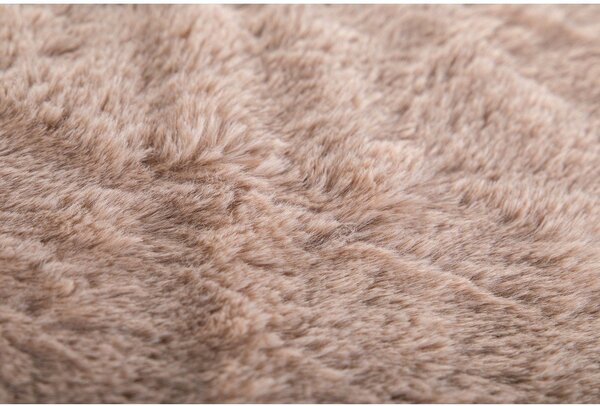 Coperta marrone in pelliccia finta 150x200 cm Ruby – Tiseco Home Studio