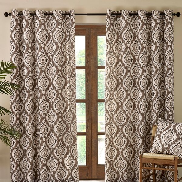 Tende in set marroni 2 pz 117x229 cm Suri Geo – Pineapple Elephant