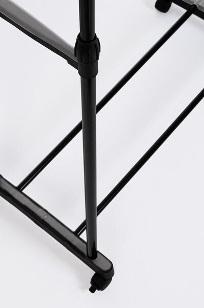 Stand appendiabiti nero in metallo su ruote 80x160x42 cm Roald – Yes Everyday