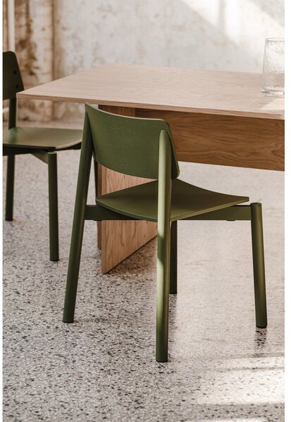 Sedia da pranzo verde impilabile Wem – noo.ma