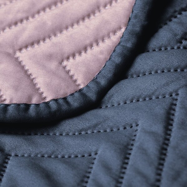 Copriletto rosa/grigio scuro in microfibra con rivestimento trapuntato 220x240 cm Softa – Restilo