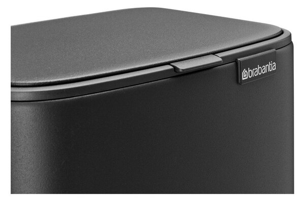 Cestino per la spazzatura grigio scuro in acciaio con pedale 7 l Bo – Brabantia