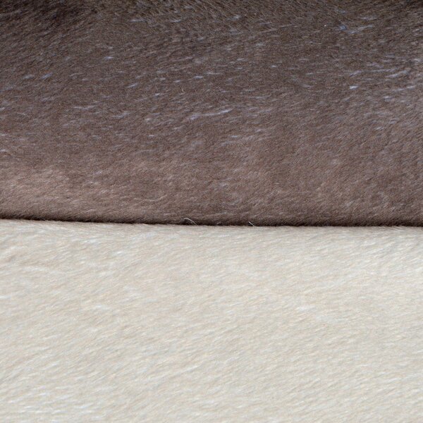 Cuccia beige in camoscio per cane 107x62 cm Flakes – Love Story