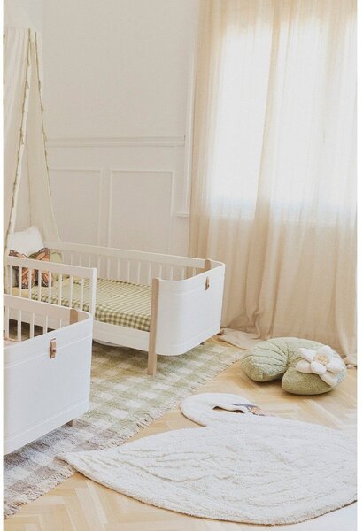 Tappeto per bambini color crema in cotone lavabile/tessuto a mano 100x120 cm Swan – Lorena Canals