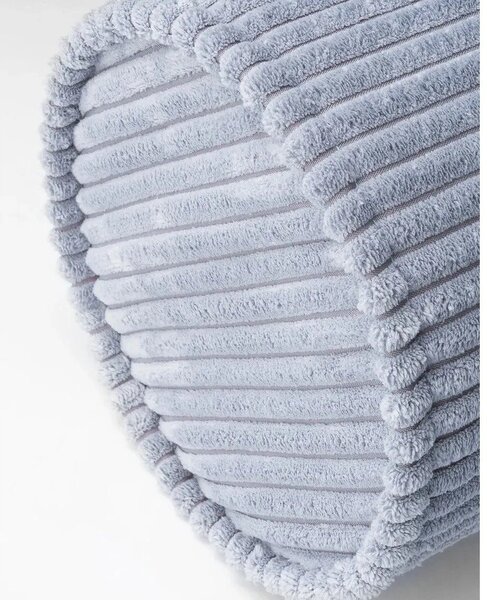 Cuscino per divano da bambini blu con rivestimento in velluto a coste Roll – Wigiwama