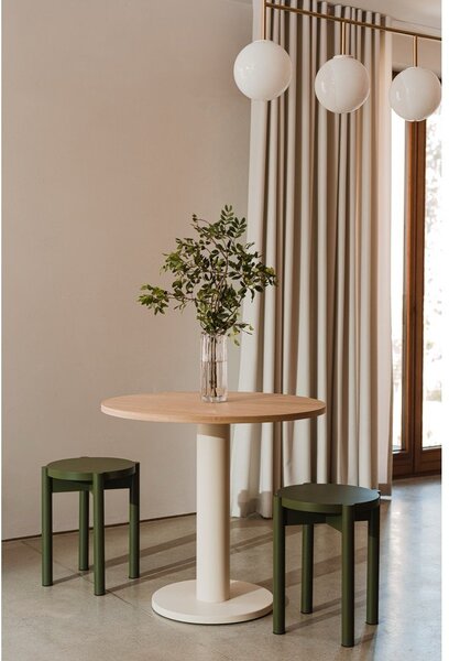 Tavolo da pranzo rotondo con piano effetto rovere ø 80 cm Sool – noo.ma