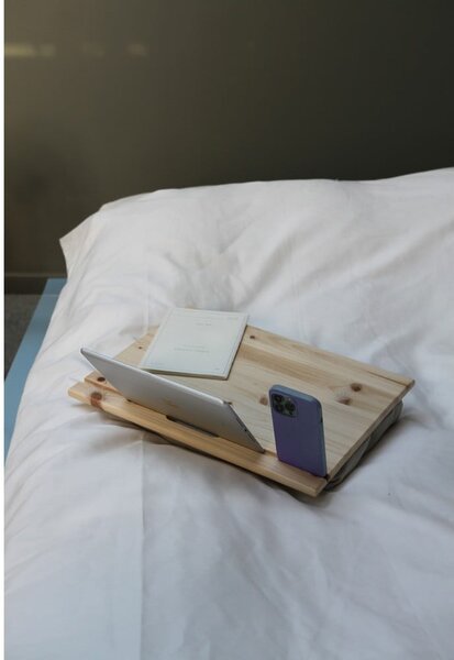 Tavolino in legno di pino 33x45 cm BFF - Karup Design