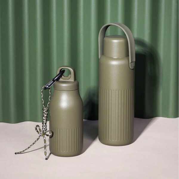 Bottiglia termica verde in acciaio inox 500 ml Truls – Sagaform