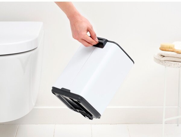 Cestino per la spazzatura bianco in acciaio con pedale 4 l Bo – Brabantia