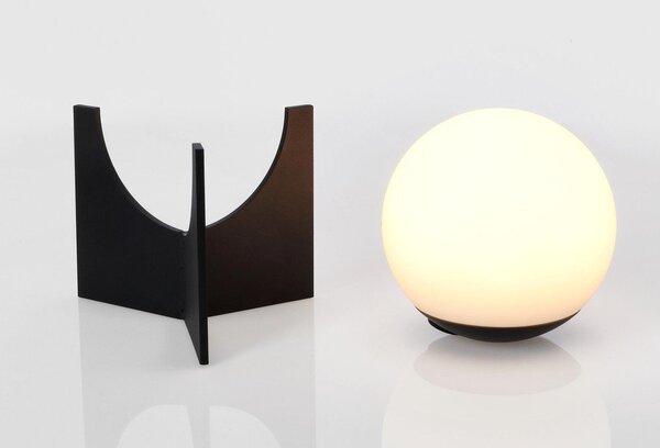 Lampada da tavolo LED nera in metallo con paralume in plastica con intensità regolabile (altezza totale 16 cm) Cardamom – Bizzotto