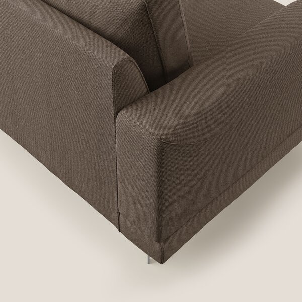 Dorian poltrona moderna in tessuto smacchiabile T05 marrone