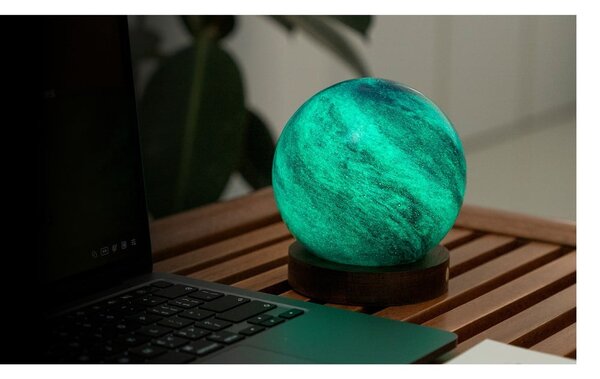 Decorazione luminosa colore naturale scuro con ricarica USB ø 12 cm Galaxy Breeze – Gingko