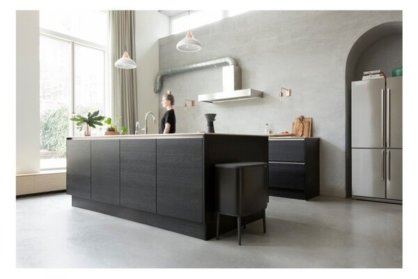 Cestino per la spazzatura in acciaio in nero opaco touch 36 l Bo Touch Bin – Brabantia