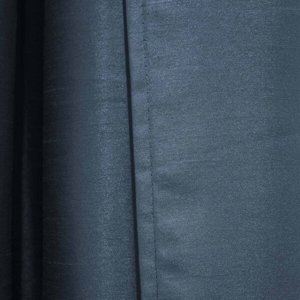 Tenda blu scuro in microsatinato 140x240 cm Shana – douceur d'intérieur