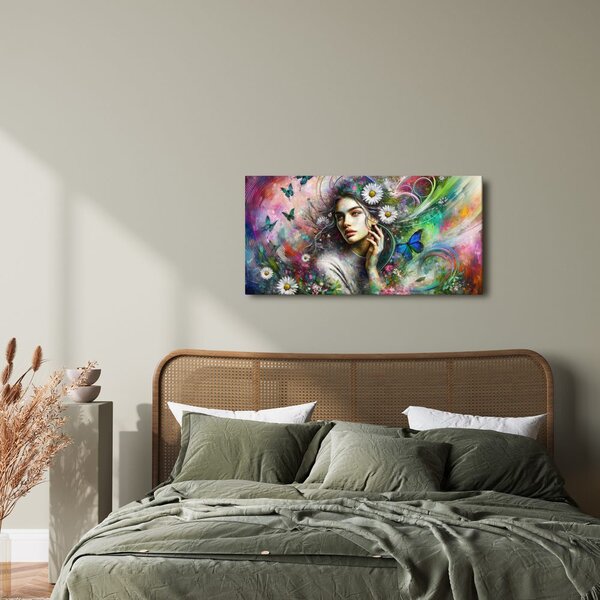 Quadro su tela – Ragazza nel paradiso floreale