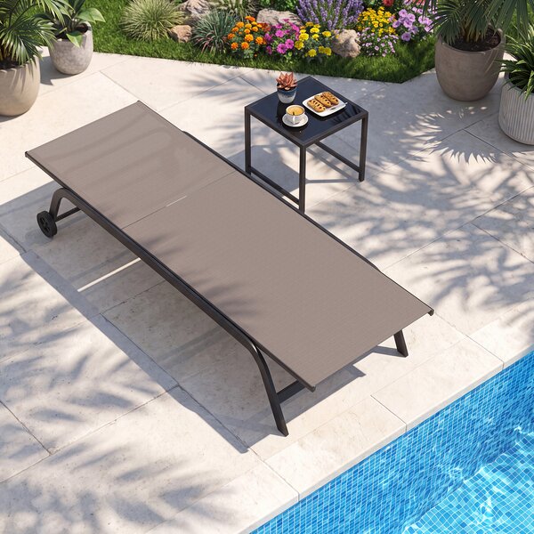 Costway Set sdraio e tavolino in metallo con schienale regolabile in 6 posizioni, Tavolino quadrato per giardino e balcone Marrone