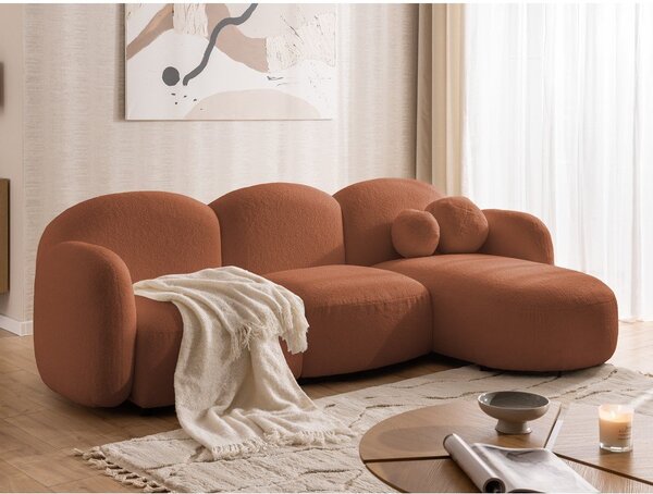 Divano angolare color terracotta (con penisola a destra/con chaise lounge) con rivestimento in bouclé Orbit – Ropez
