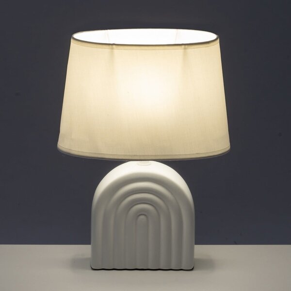 Lampada da tavolo in ceramica bianca con paralume in tessuto (altezza 31 cm) - Casa Selección