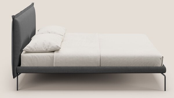 Eric letto imbottito design minimal in morbido tessuto impermeabile T1