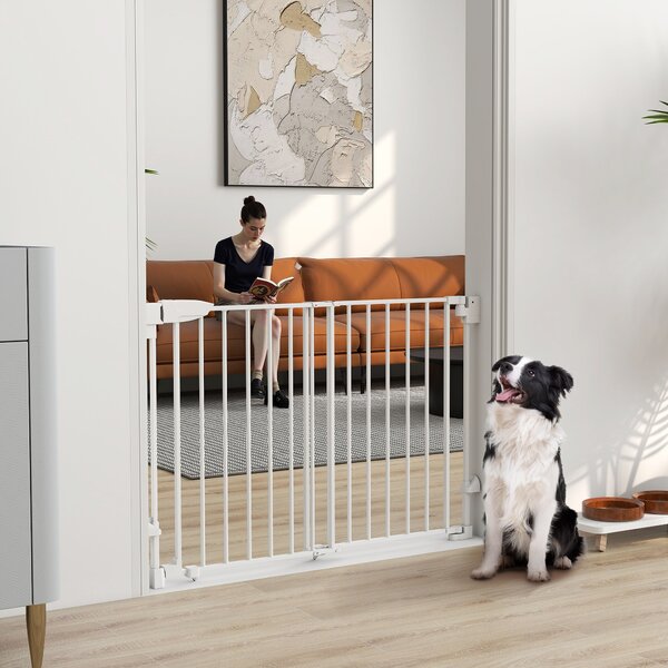 PawHut Cancelletto di Sicurezza per Cani, 74.5-111.5x74.5 cm, Scale, Chiusura Automatica, Apertura con Una Mano, Bianco | Aosom Italy