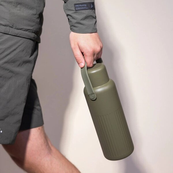 Borraccia termica verde in acciaio inox 1 l Theo – Sagaform