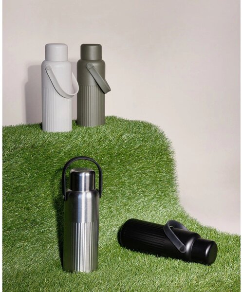 Borraccia termica argentata in acciaio inox 1 l Theo – Sagaform