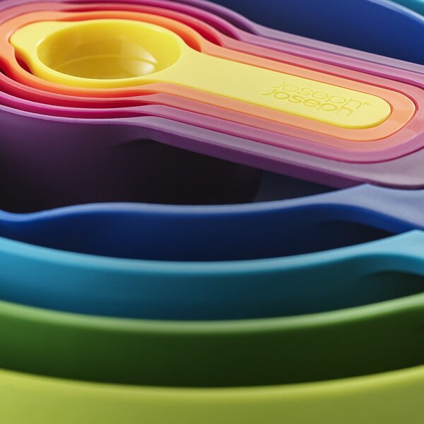 Set universale da 9 pezzi Nest - Joseph Joseph