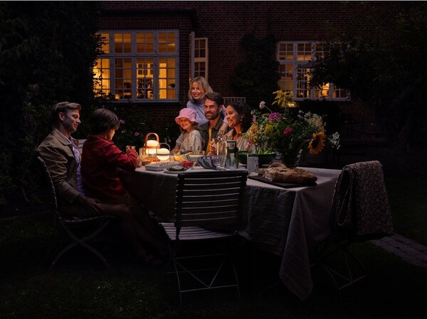 Lampada portatile a luce solare LED con USB per esterni ø 12 cm Soft Spot - Rosendahl